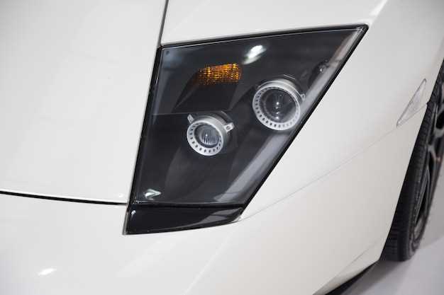 История сотрудничества BMW и Swarovski