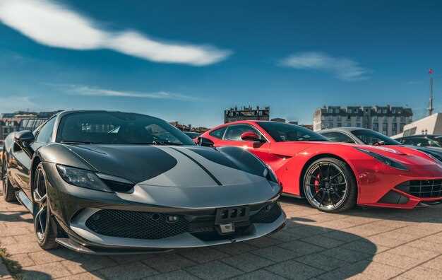 Конкуренция на рынке люксовых автомобилей