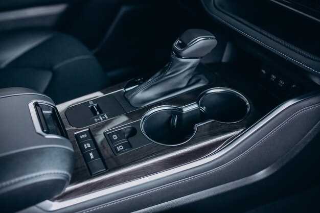 Toyota готовится к запуску двух восьмиместных кроссоверов