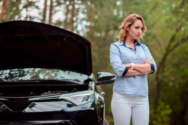 Обзор комплектаций и цен на Mitsubishi Outlander 2017 года